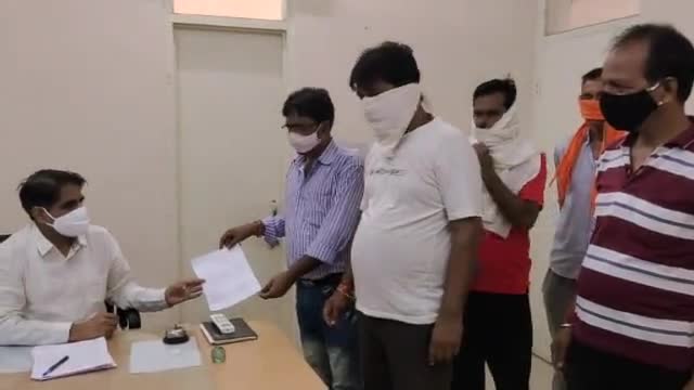 फतेहपुर: एएसआई पर लगे आरोपों की निष्पक्ष जांच को लेकर शिष्ट मंडल ने उपखंड अधिकारी को सौंपा ज्ञापन #asi #बीजेपी