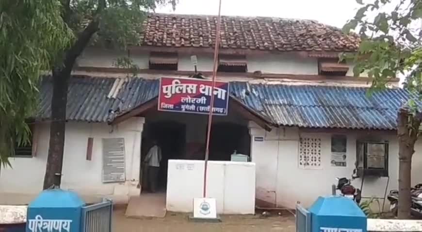लोरमी: ग्राम धनियाडोली के पास एक बाइक सवार से लिफ्ट लेकर लोरमी की तरफ आ रही महिला की सड़क हादसे में हुई मौत #लोरमी