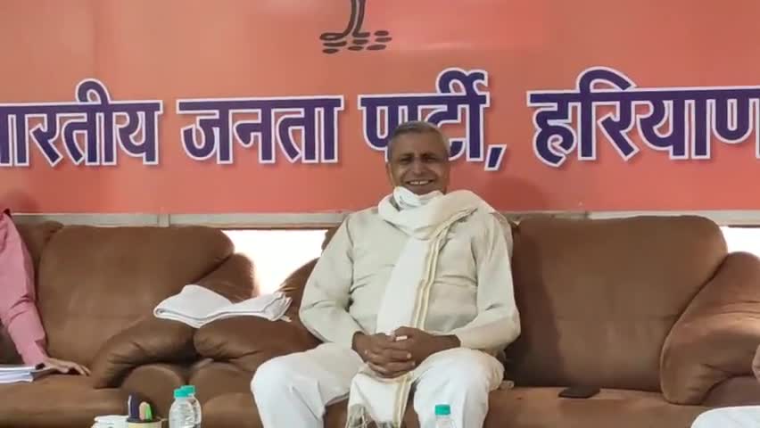 रोहतक: कृषि मंत्री ने बरोदा उप चुनाव को लेकर भाजपा कार्यालय में बनाई रणनीति #कृषि_मंत्री