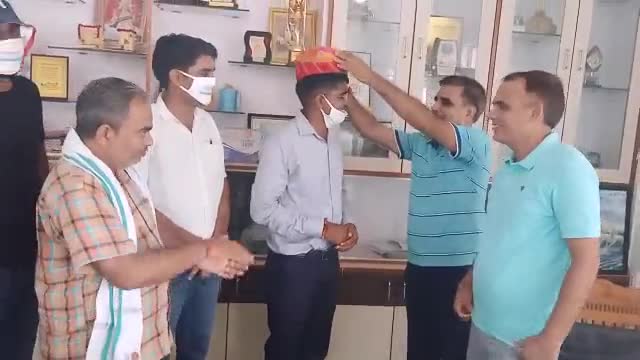 श्रीमाधोपुर: प्रखंड स्थित श्री शास्त्री सीनियर सेकेंडरी स्कूल में आईएएस बने सोहन निठारवाल का किया गया सम्मान #आईएएस