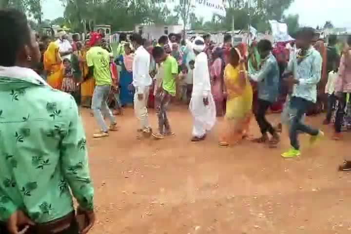 ऋषभदेव: कल्याणपुर, बिछीवाड़ा और ढेलाणा में मनाया गया विश्व आदिवासी दिवस, मौके पर सरपंच रहीं मौजूद #आदिवासी_दिवस