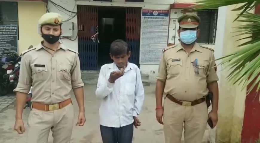 दादरी: दादरी थाना पुलिस ने बेटी से छेड़छाड़ करने के मामले में फरार चल रहे आरोपी पिता को किया गिरफ्तार #छेड़छाड़