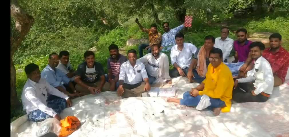 मनासा: मनासा प्रेस क्लब के चुनाव हुए संपन्न, जलेश्वर महादेव में बैठक कर लिया गया फैसला #चुनाव #प्रेस_क्लब