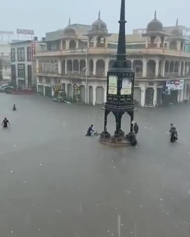 जयपुर: Flood in Jaipur #4
#jaipur 
#jaipurflood 
#jaipurrains 
Do like and Join our channel for dailly Trending and ViralVideos