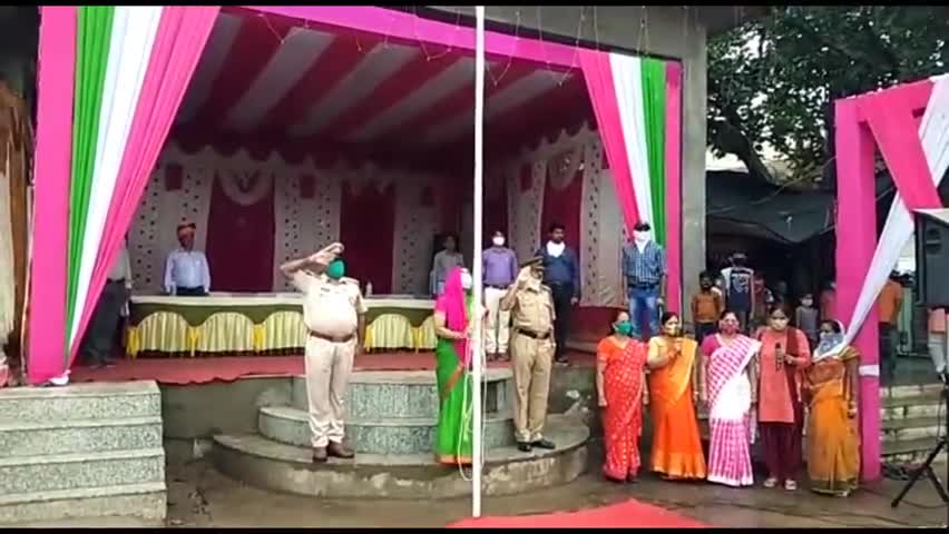 गोगुन्दा: गोगुंदा में एसडीएम नीलिमा लखारा ने किया झंडारोहण #indipendenceday