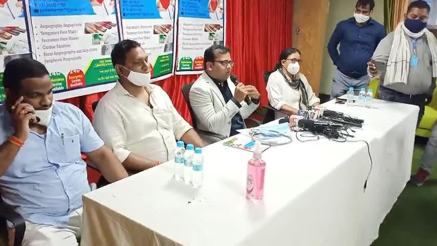 सगड़ी: #आजमगढ़ #मंडल के #लिए #सौभाग्य #की बात है की देश के सबसे #बड़े #इंस्टिट्यूट AIIMS के #प्रोडक्ट डॉ पंकज शर्मा जी के सेवा हम