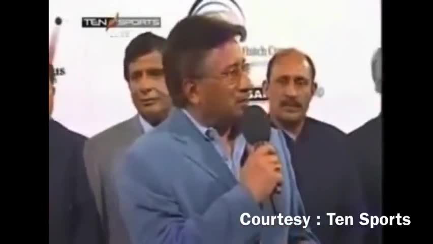 क्या खिलाड़ी थे धोनी!

दुश्मनों को भी कायल बना लेते थे।
#DhoniRetires