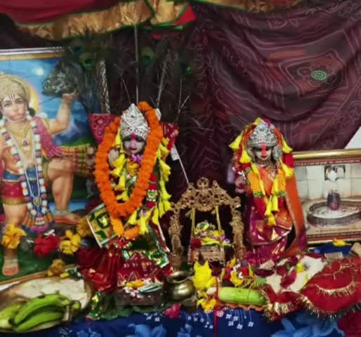 गढ़वा: शहर के संघत मुहल्ले में स्थित भगवान श्रीकृष्ण की मनाई गई छठी, प्रसाद का घर-घर जाकर हुआ वितरण #भगवान #छठी