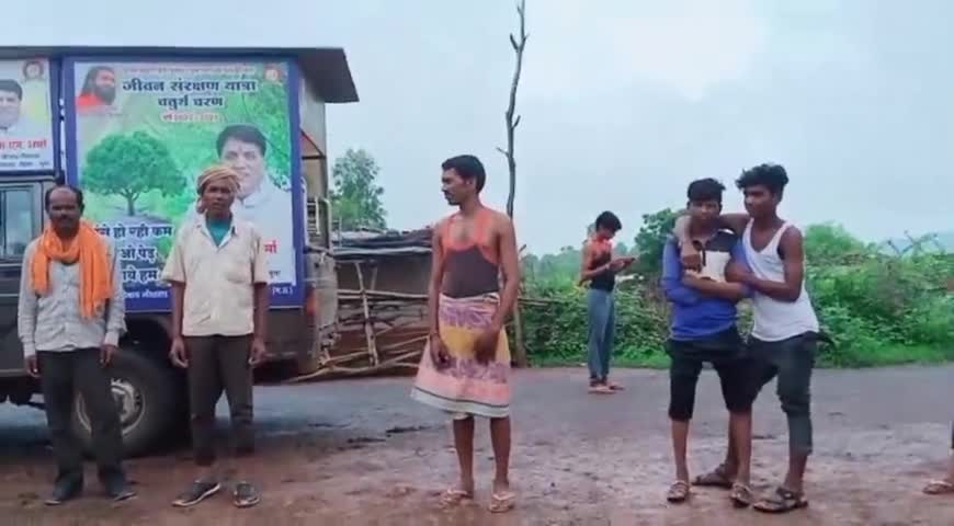 बमोरी: बमोरी जीवन संरक्षण यात्रा ने लोगों को बताए पर्यावरण संरक्षण के उपाय, की गई वृक्ष लगाने की अपील #पर्यावरण_संरक्षण