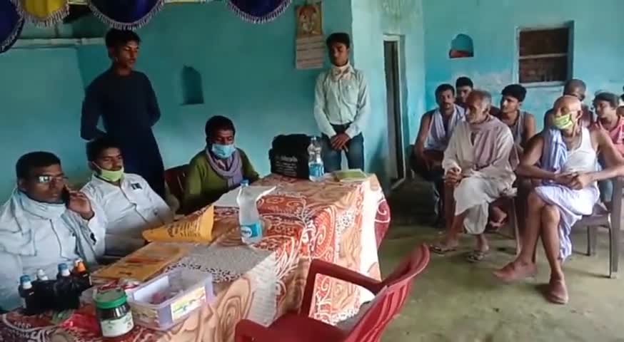 बिरौल: समाजसेवी द्वारिका प्रसाद ने सहसराम पंचायत में बाढ़ पीड़ितों के लिए लगवाया स्वास्थ्य शिविर #स्वास्थ्य_शिविर #बाढ़
