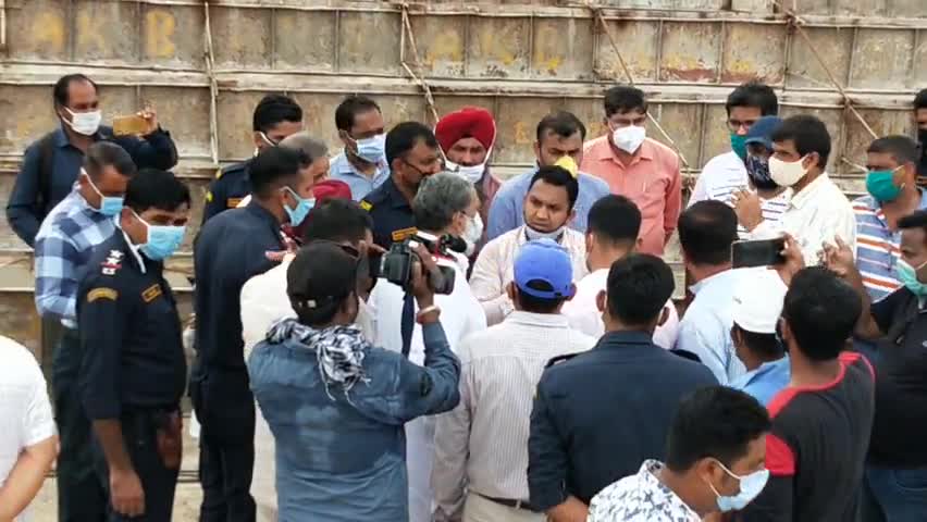 *1857 की क्रांति के शहीदों की गौरवगाथा दर्शायेगा शहीदी स्मारक

पूरी न्यूज़ देखने के लिए #7015995772 पर #वट्सएप करे।