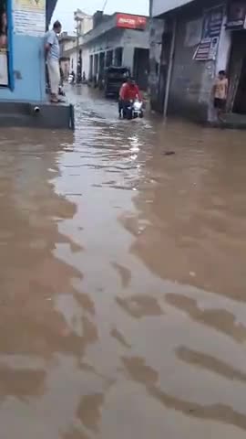 हिसार: हिसार मिलगेट ,,कप्तान स्कूल रोड#hissarnews
