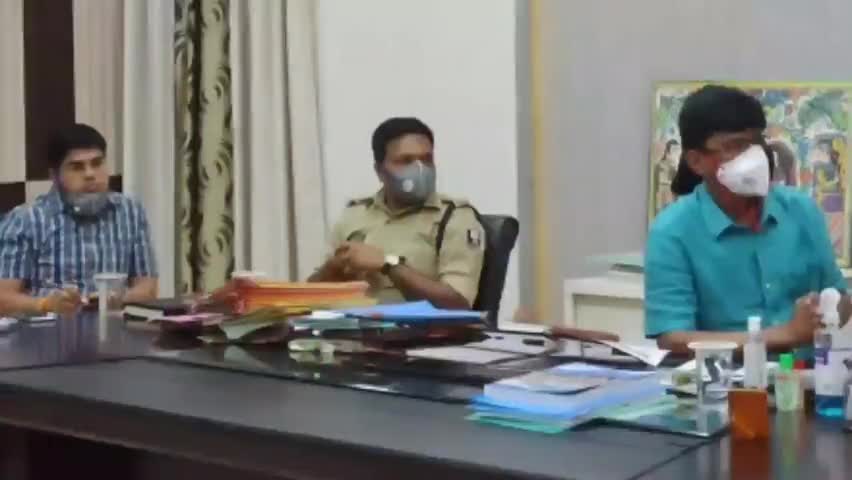 दरभंगा: एकसाथ 34 पीडीएस डीलरों पर दरभंगा डीएम ने की कार्रवाई बहेड़ी बीएसओ भी होंगे निलंबित

﻿#swarnimtimes #pds #dmdarbhanga