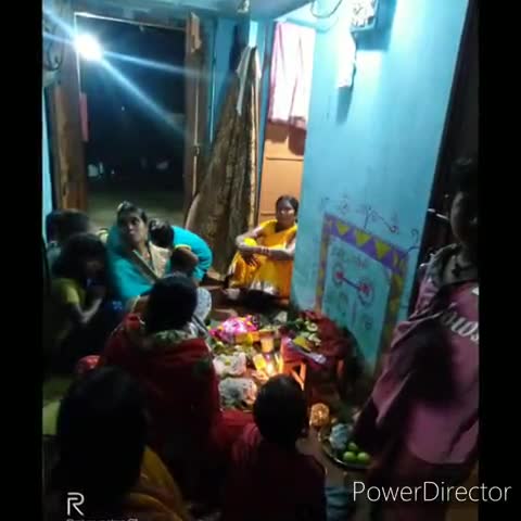 देवीपुर: Jhumarbad me manaya gya 
#Tij #parv.