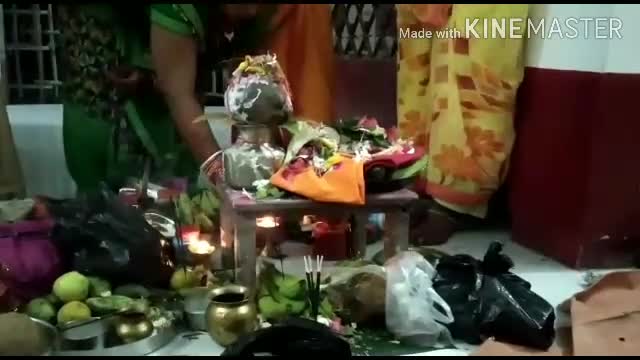 छातापुर: छातापुर में हरितालिका तीज को लेकर महिलाओं ने चौबीस घंटे का रखा निर्जला उपवास #तीज