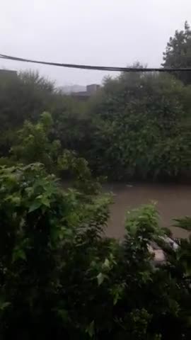 इंदौर: Sangam nagar huaa pani se lbaalab...😥😥😥#indorebreaking #havirani...