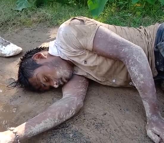 मधुबनी: इस व्यक्ति को ध्यान से देखे । #madhubaninews #madhubani #madhubaniprotest