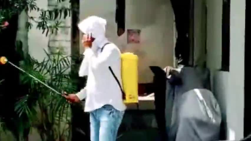 लालगंज: गोसाईगंज और देवगांव बाजार में कोविड-19 से बचाव के लिए कराया गया सैनिटाइजेशन #कोविड-19 #सैनिटाइजेशन