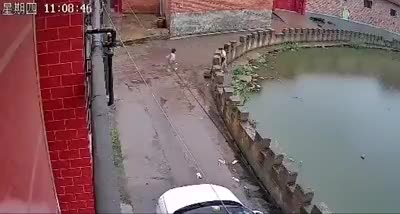 बारिश का मोसम है अपने बच्चों का ध्यान रखें कही बाहर जाए तो ये घटना कही अपने बच्चों के साथ नही होवे#citynews #news91