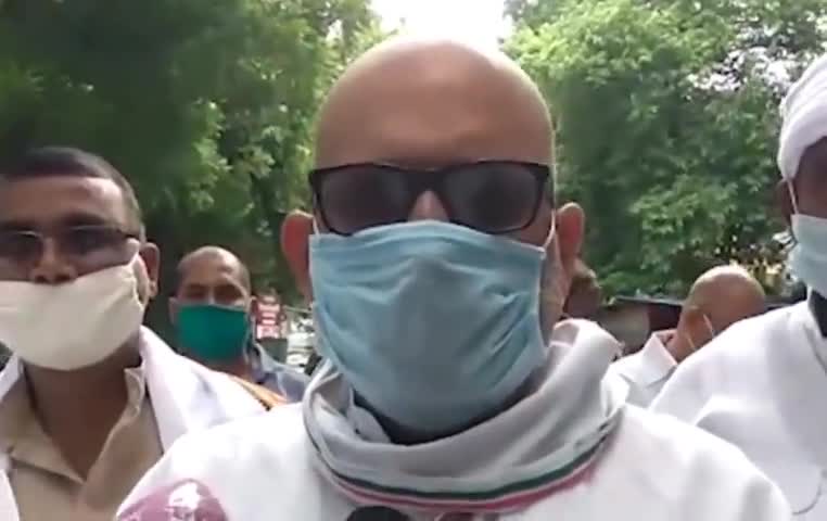 कांग्रेसी नेता व पूर्व विधायक अजय राय ने बीएचयू के चिकित्सा शैली पर लगाया घोर लापरवाही का आरोप #कांग्रेस #बीएचयू