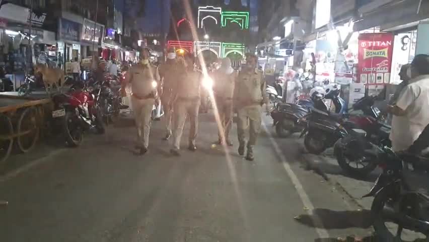 footpatrolling at ghantaghar by #meerutpolice