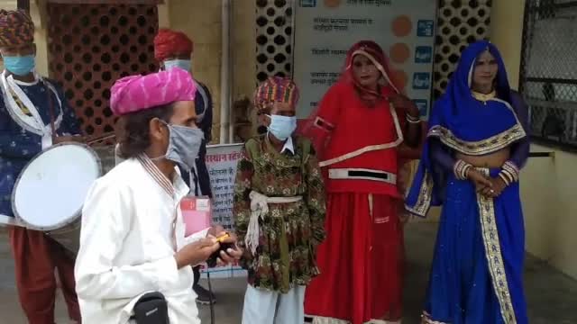 नागौर: गोगेलाव, सींगड़, कुमारी, जोधियासी, अलाय तथा बारानी में नुक्कड़ नाटक के माध्यम से दिया गया एड्स से बचाव का संदेश #hiv