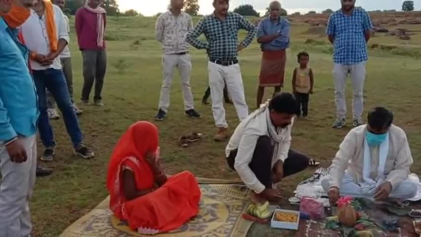 हनुमना: भाजपा विधायक प्रदीप पटेल ने बेलौहीं कला में प्रस्तावित गौशाला का  किया भूमिपूजन #भाजपा_विधायक