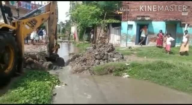 जहानाबाद: जहानाबाद में जल निकासी को लेकर नालों की सफाई कार्य में जुटा नगर परिषद #नगर_परिषद