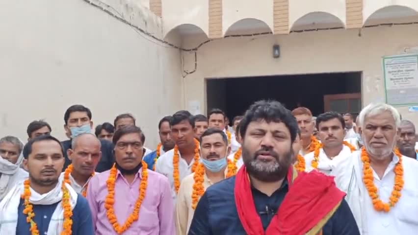 #kamalAkhtar आज समाजवादी पार्टी हसनपुर विधानसभा हसनपुर 42 की नवगठित कार्यकारिणी के पदाधिकारियों को मनोनयन पत्र दिया गया