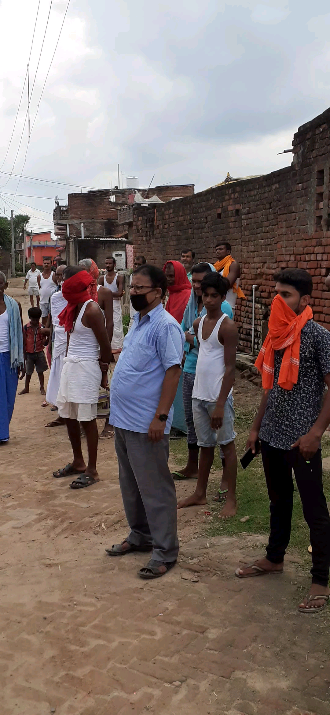 मखदुमपुर: दिनांक 28-8-2020 को #ग्राम_सोलहण्डा वार्ड नo-12 मेँ  नल-जल का उद्घाटन #वार्ड_अध्यक्ष -#तेतरी_देवी के द्वारा संपन्न हुआ