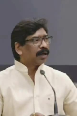 नामकुम: सीएम हेमन्त सोरेन ने हॉकी के महान प्लेयर मेजर ध्यानचंद को किया नमन, राष्ट्रीय खेल दिवस की दी शुभकामनाएं #हेमन्त_सोरेन