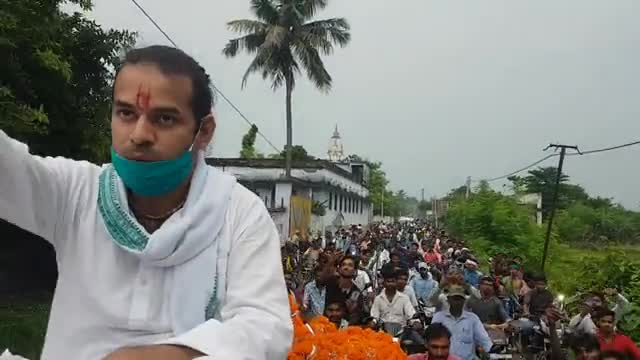 तेज रफ्तार तेजस्वी सरकार युवाओं का बल तेज प्रताप भैया जिंदाबाद
#rjd #rjd4bihar #crjd