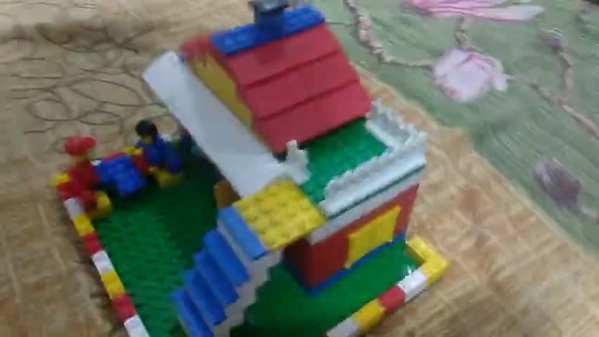 #बचपन की कल्पना जब साकार रूप लेती हैं।
तब #सुंदर और #मनमोहक_तस्वीर उभर कर आती हैं।
#बेटी_यशवी की #इंजीनियरिंग।
