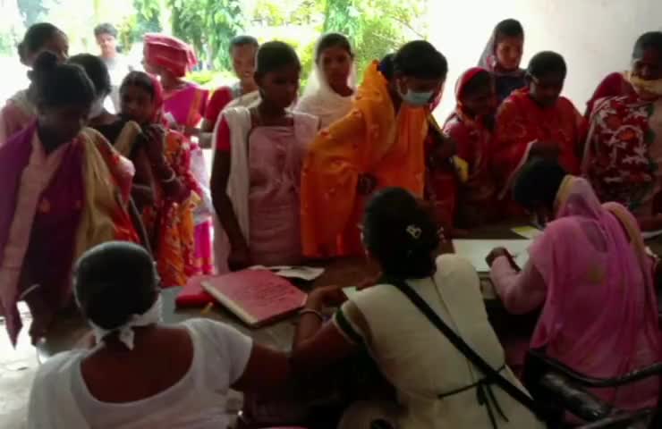 महेशपुर: महेशपुर अस्पताल में प्रधानमंत्री सुरक्षित मातृत्व जांच कैंप में सैकड़ों महिलाओं का किया निःशुल्क स्वास्थ्य जांच #कैंप