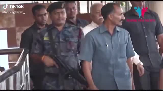 संकटो का सामना करते हुए, तत्व को छोड़े बिना कठिन मार्ग पर चलना, यही कार्यकर्ता की परीक्षा है- डाँ. मोहन भागवत जी
#HBD