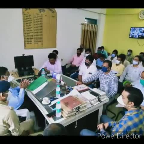 पुपरी: पुपरी SDO कार्यालय के सभाकक्ष में अनुमंडल स्तरीय अंचलाधिकारी की हुई बैठक, SDO ने दिए कई आवश्यक निर्देश #एसडीओ