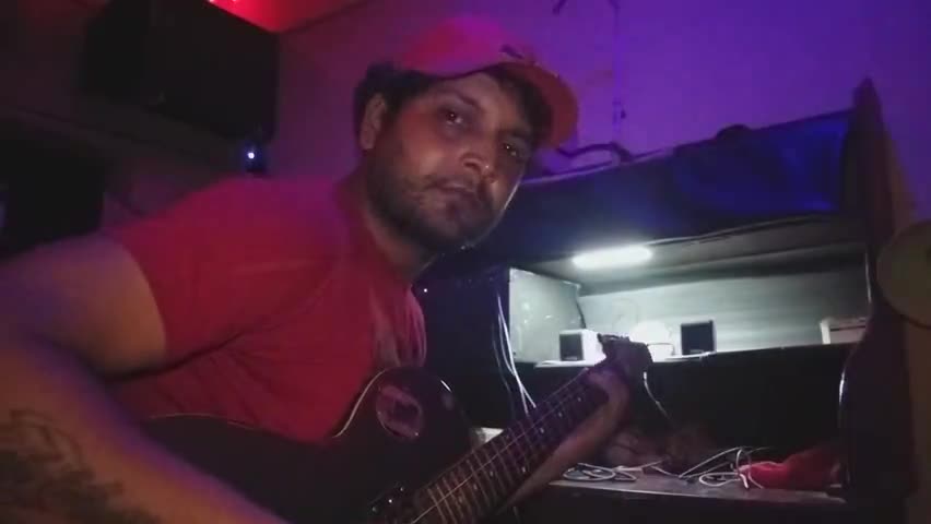 बाघमारा/कतरास: #Rocksan #jo hal dil ka
एक छोटा सा गिटार ट्यून बजाने की कोशिश की है कैसा लगा जरूर बताएं