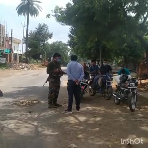 बरियातु: बालुमाथ एसडीपीओ के निर्देश पर टीओपी प्रभारी ने चार मुहान के समीप एनएच-99 पर चलाया वाहन चेकिंग अभियान #वाहन_चेकिंग
