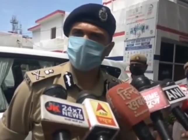 गाज़ियाबाद: पुलिस लाइन व पुलिस ऑफिस का ADG ने किया निरीक्षण, पेंशनरों की शिकायतों के जल्द निस्तारण के दिए निर्देश #एडीजी
