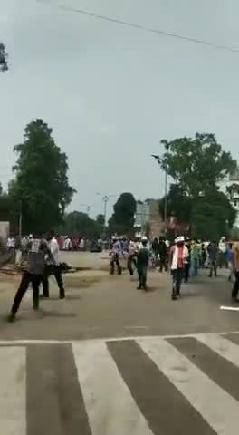 उठो युवा ललकार दो 
कहो सरकार रोजगार दो 🗣️🔥
#बेरोजगार_दिवस