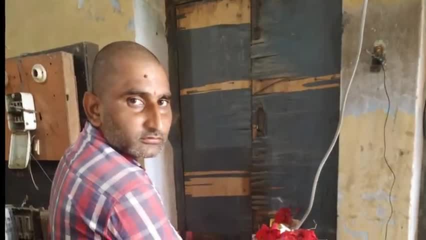 रानीगंज: रानीगंज पावर हाउस पर गुरूवार को संविदा कर्मी चाणक्य पांडे द्वारा विधि विधान से की गई विश्वकर्मा पूजा #धर्म #विश्वकर्मा_पूजा