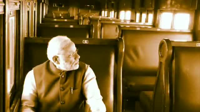 राष्ट्र की एकता,अखंडता व एकरूपता के परिचायक भारत के यशस्वी प्रधानमंत्री #नरेन्द्र_मोदी जी को 70वें जन्मदिवस की बधाई।
