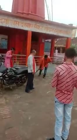 इकौना: देश के यशस्वी प्रधानमंत्री आदरणीय #श्रीनरेंद्रमोदीजी के जन्मदिवस को #सेवा_सप्ताह के रूप में मनाते हुए आज भाजयुमो श्रावस्