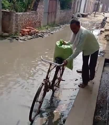 शिकोहाबाद: ##gali ke pani ka nikash