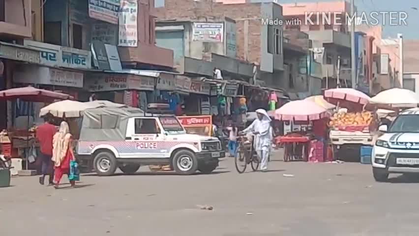 सांपला: रविवार के दिन पूर्णरूप से खुला रहा सांपला कस्बे का मुख्य बाजार, रोहतक उपायुक्त के आदेशों की उड़ाई गईं धज्जियां #अनदेखी