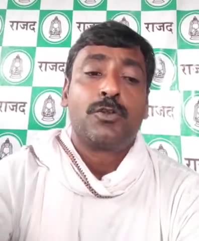 बदलते वक्त के साथ जुबान बदलने वाले जुमलेश्वर मोदी झूठ बोलने की फैक्ट्री हैं 
#Iamfarmer #IStandWithFarmer #जय_किसान