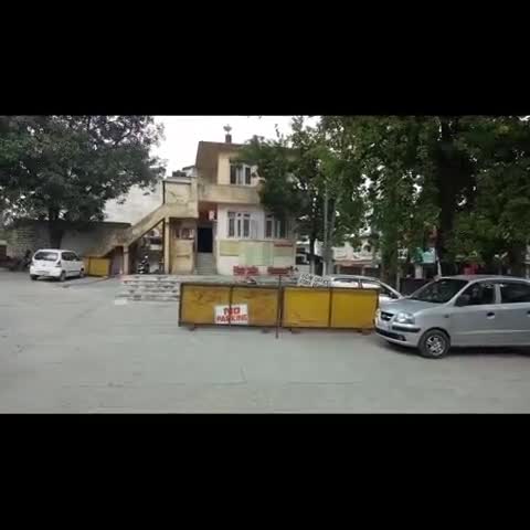 बड़सर: तहसील कार्यालय परिसर में पार्किंग व्यवस्था हुई उपलब्ध, लोगों ने जताया प्रशासन का आभार #जनसुविधा