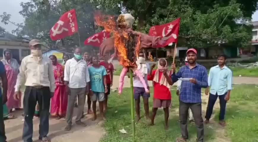 तोपचांची: अखिल भारतीय किसान सभा का 25 सितंबर को भारत बंद का निर्णय, प्रखंड में भी किसान उतरेंगे सड़कों पर #किसान_सभा
