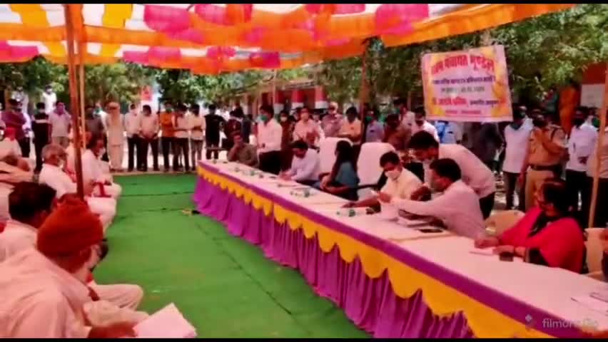 संभागीय आयुक्त डॉ आरुषि मलिक ने ग्राम पंचायत भुण्डेल में की जन सुनवाई #DCAruashi
#gpbhundel #teamdharmendra
