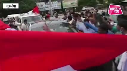 जाति-धर्म को न नोट करेंगे।
  बुनियादी मुद्दों पर वोट करेंगे।।
#सबकाशासन